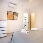 Two Bedroom House In Town Center By Sweet Keys