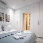 Two Bedroom House In Town Center By Sweet Keys