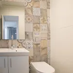 Semesterbostad Two Bedroom House In Town Center By Sweet Keys Limassol