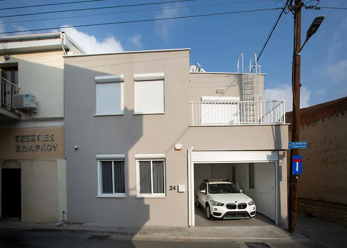 Two Bedroom House In Town Center By Sweet Keys リマソール